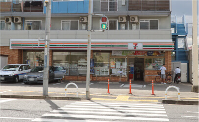 セブン-イレブン南吹田3丁目店